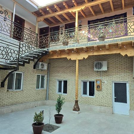 בוקורו Havas Guest House מראה חיצוני תמונה