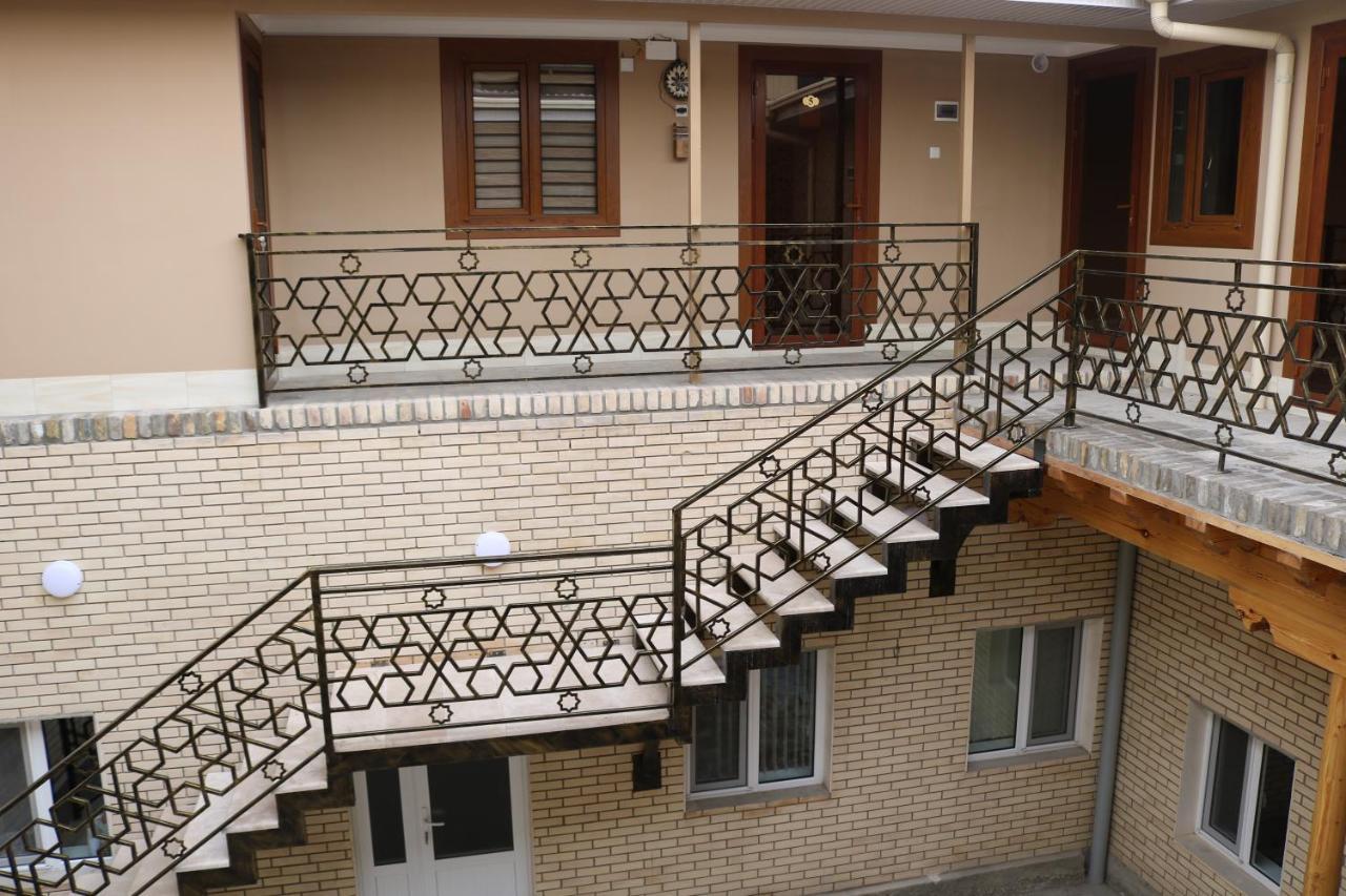 בוקורו Havas Guest House מראה חיצוני תמונה