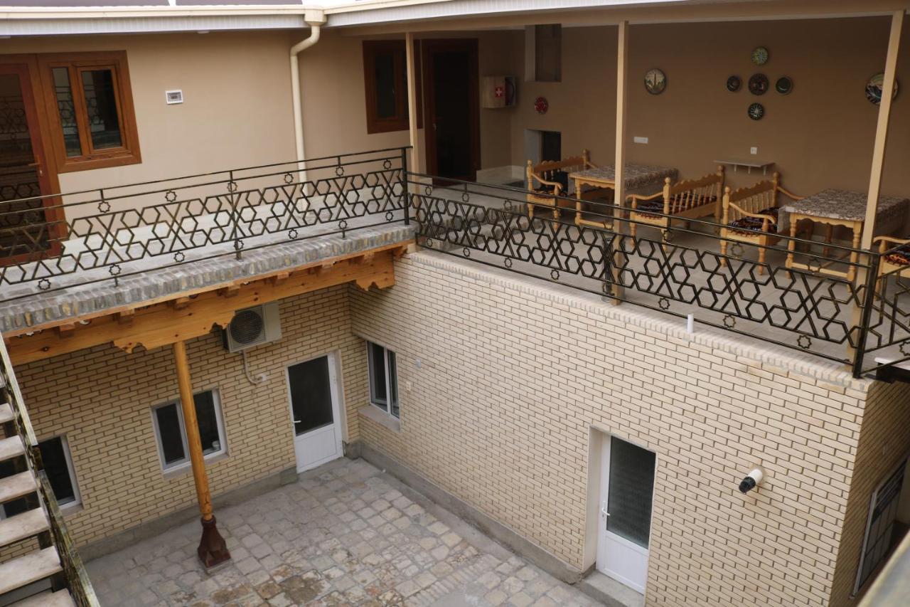 בוקורו Havas Guest House מראה חיצוני תמונה