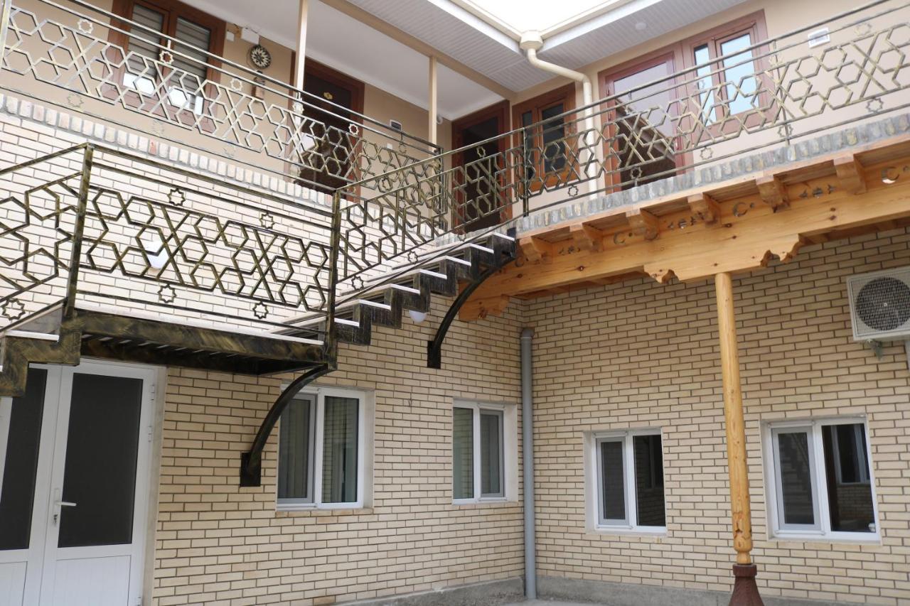 בוקורו Havas Guest House מראה חיצוני תמונה