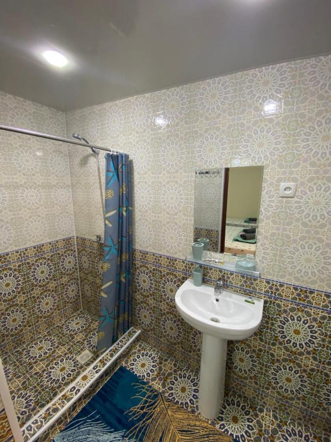 בוקורו Havas Guest House מראה חיצוני תמונה