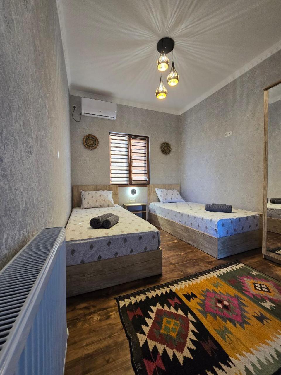 בוקורו Havas Guest House מראה חיצוני תמונה