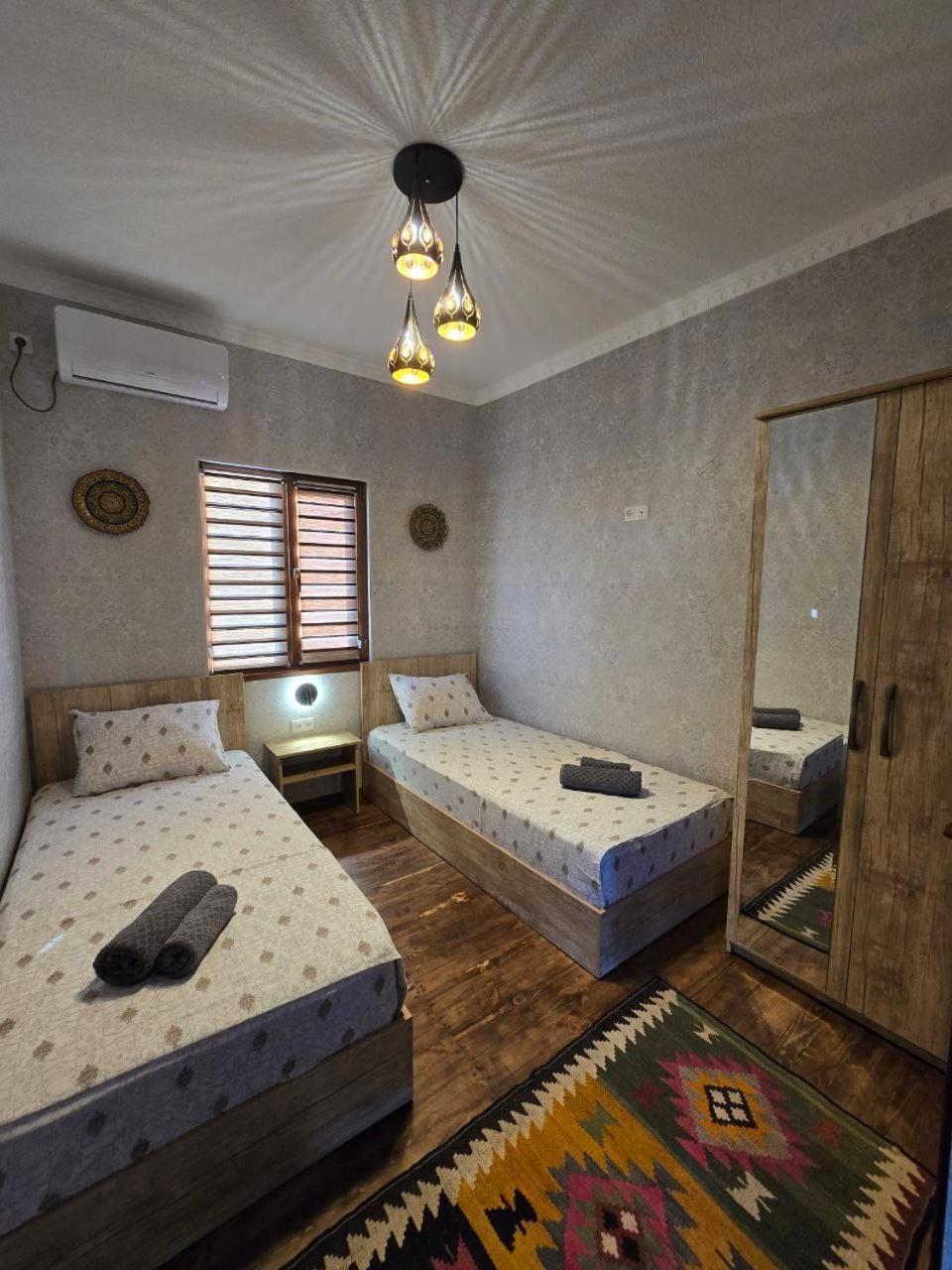 בוקורו Havas Guest House מראה חיצוני תמונה
