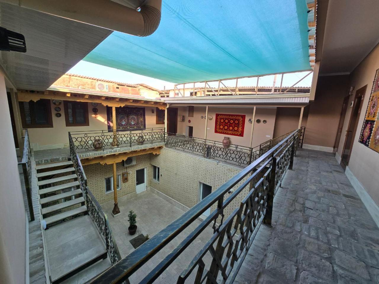 בוקורו Havas Guest House מראה חיצוני תמונה