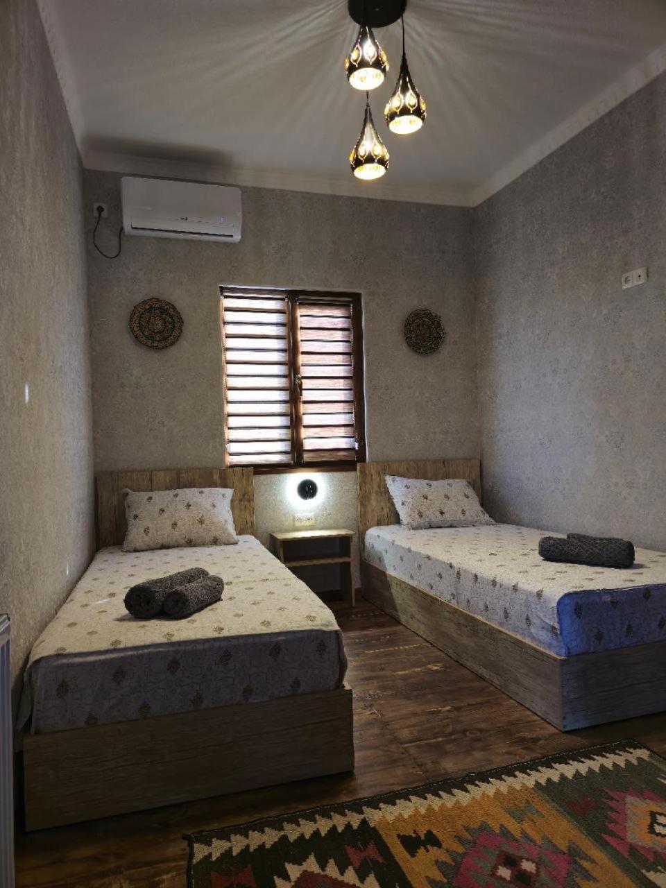 בוקורו Havas Guest House מראה חיצוני תמונה